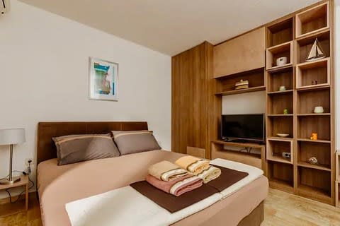 Giardino Apartments photo 3