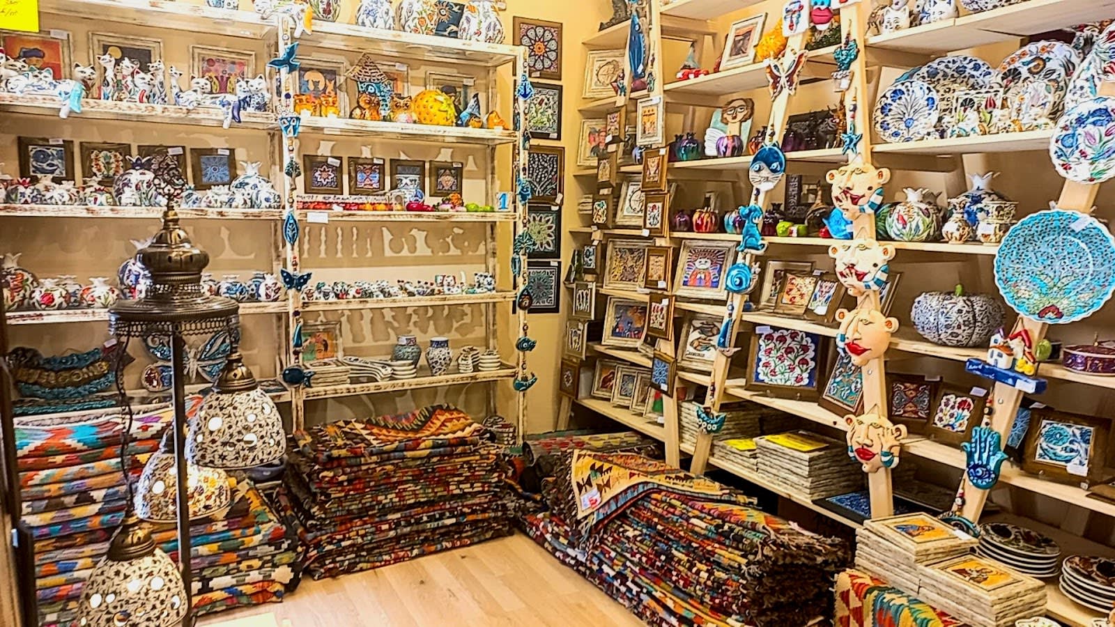 Posejdon Art Gallery photo 1