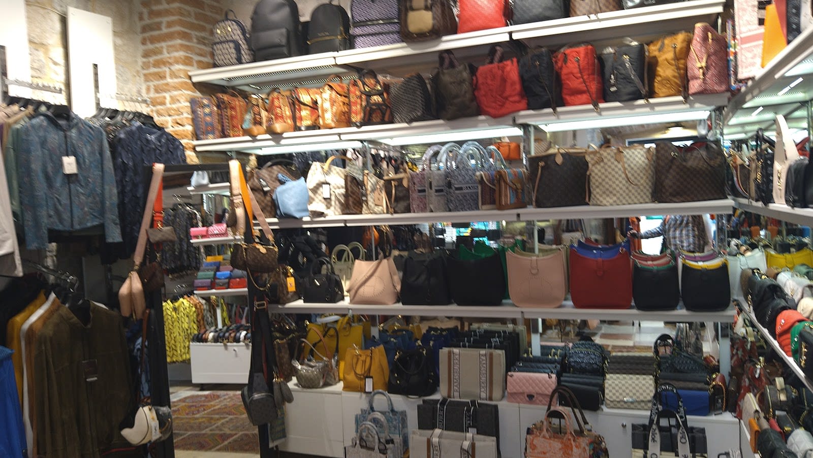 Leather Outlet Kotor photo 1