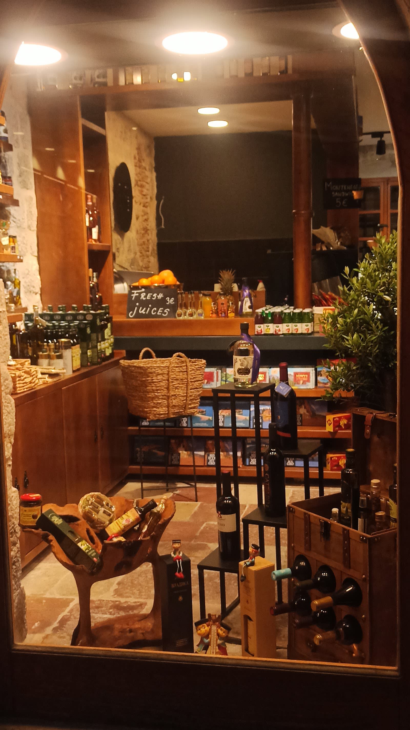 Fine&Wine photo 1