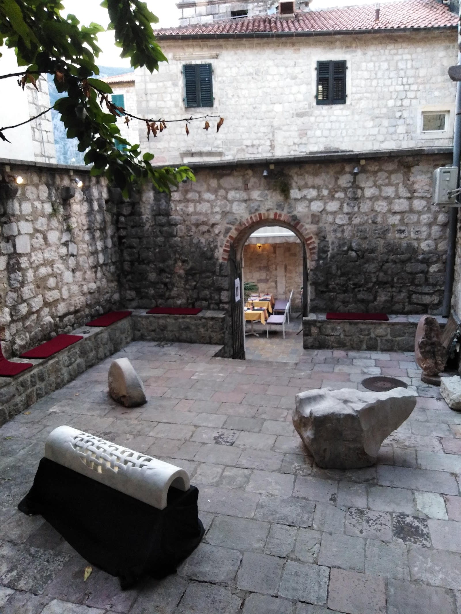 KOTOR City Gallery photo 3