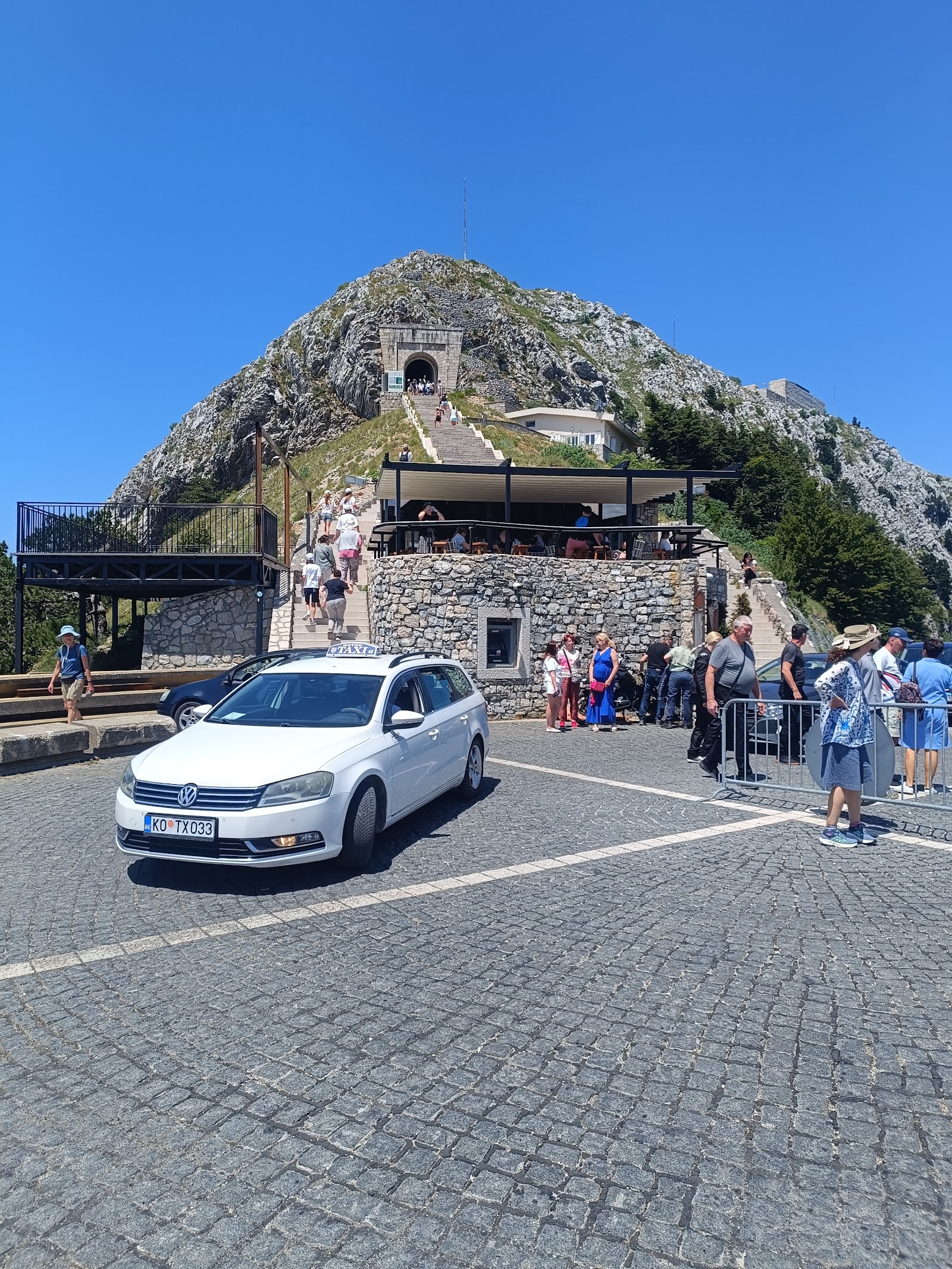 Kotor taxi Igor photo 7