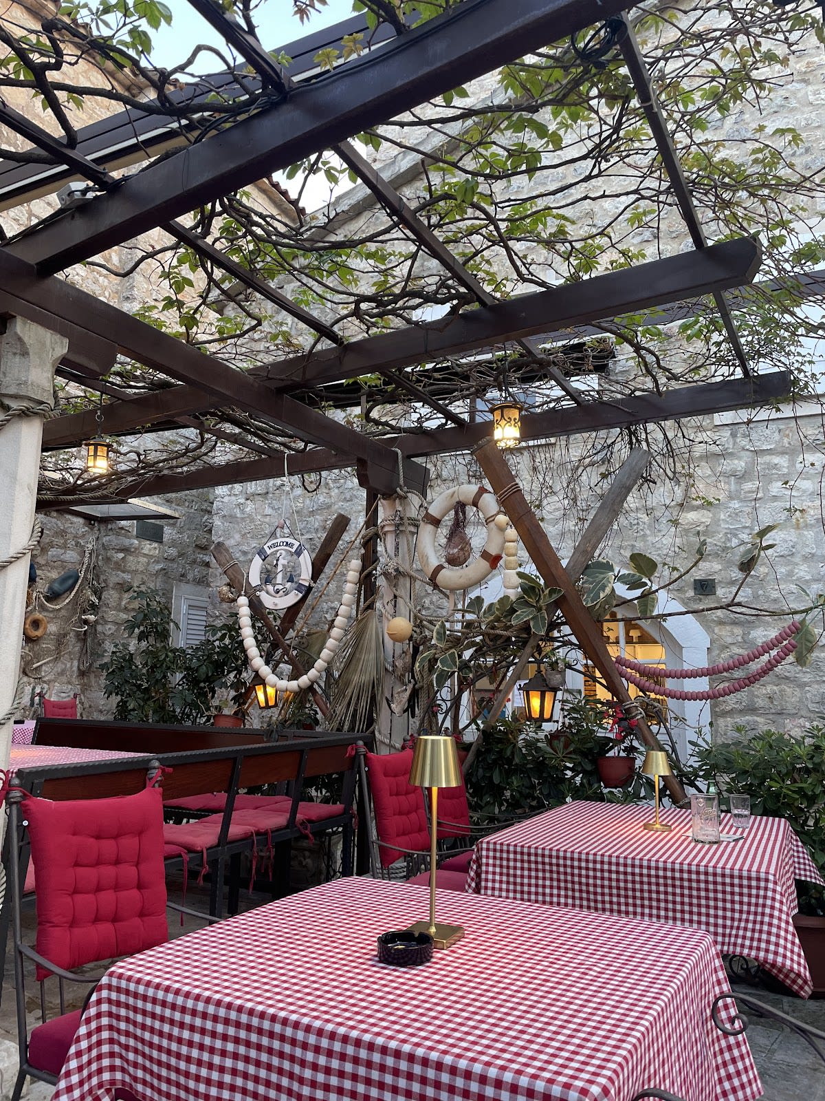 Konoba Feral- Budva photo 5