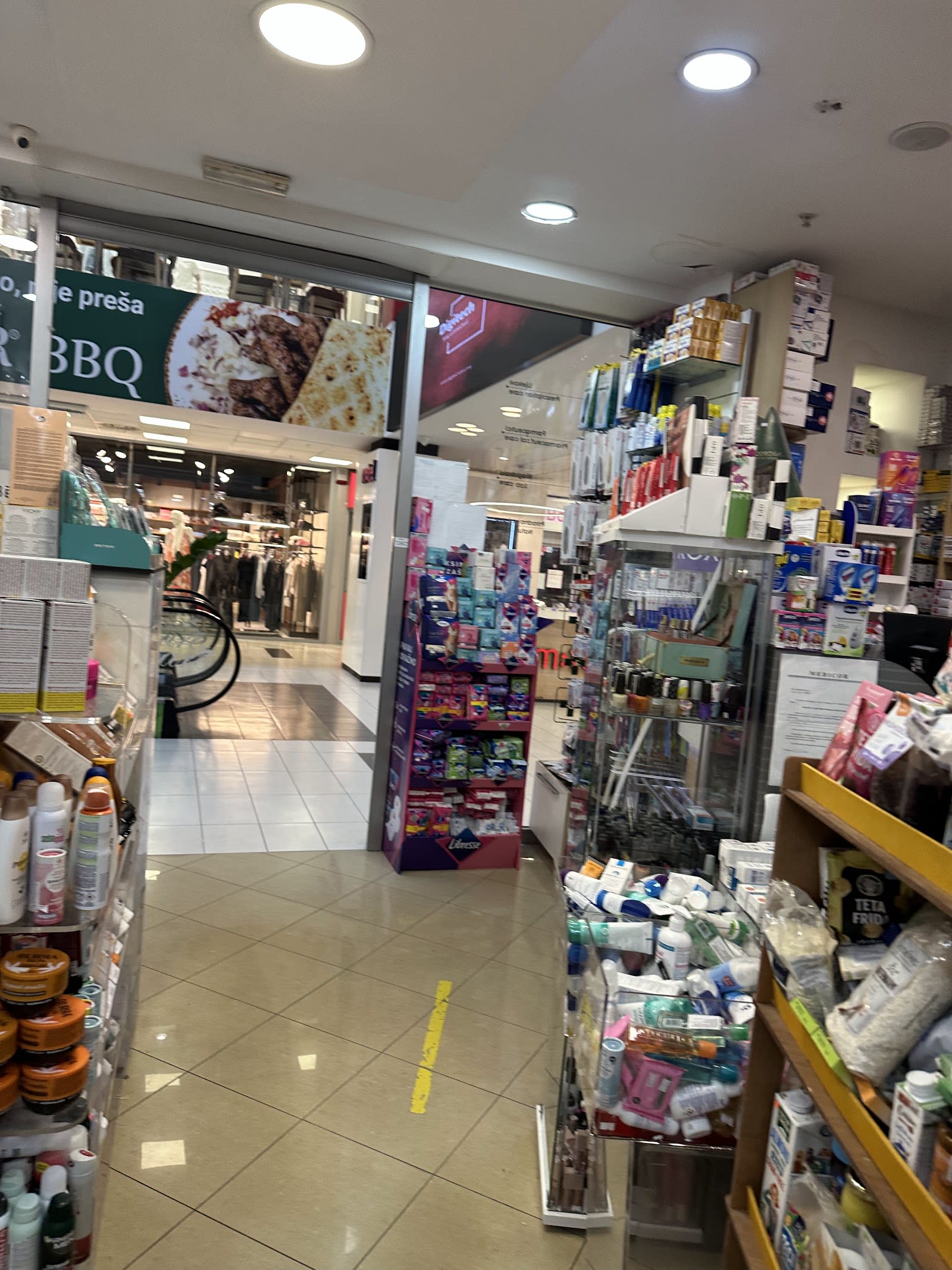 Medicor Pharmacy Kamelija photo 4