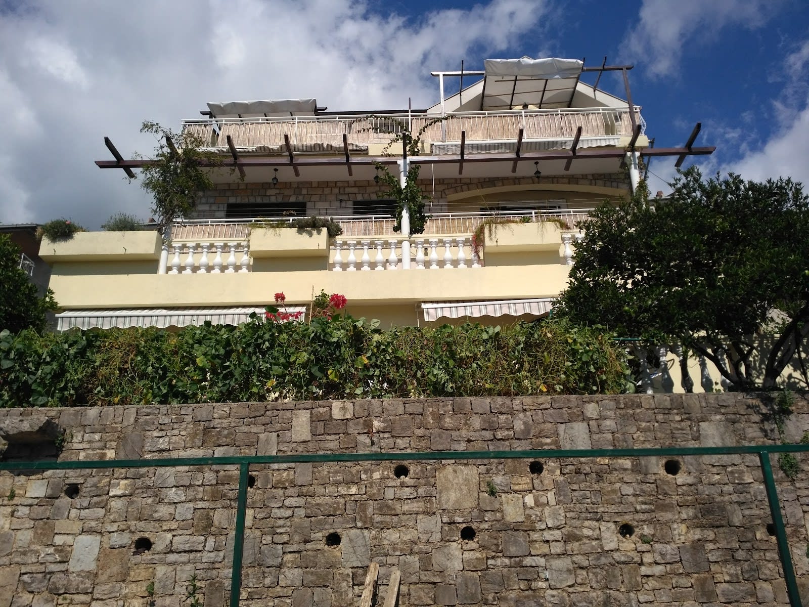 Luxurious Flat with Large Terrace photo 3