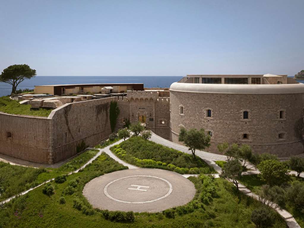 Mamula Island photo 9