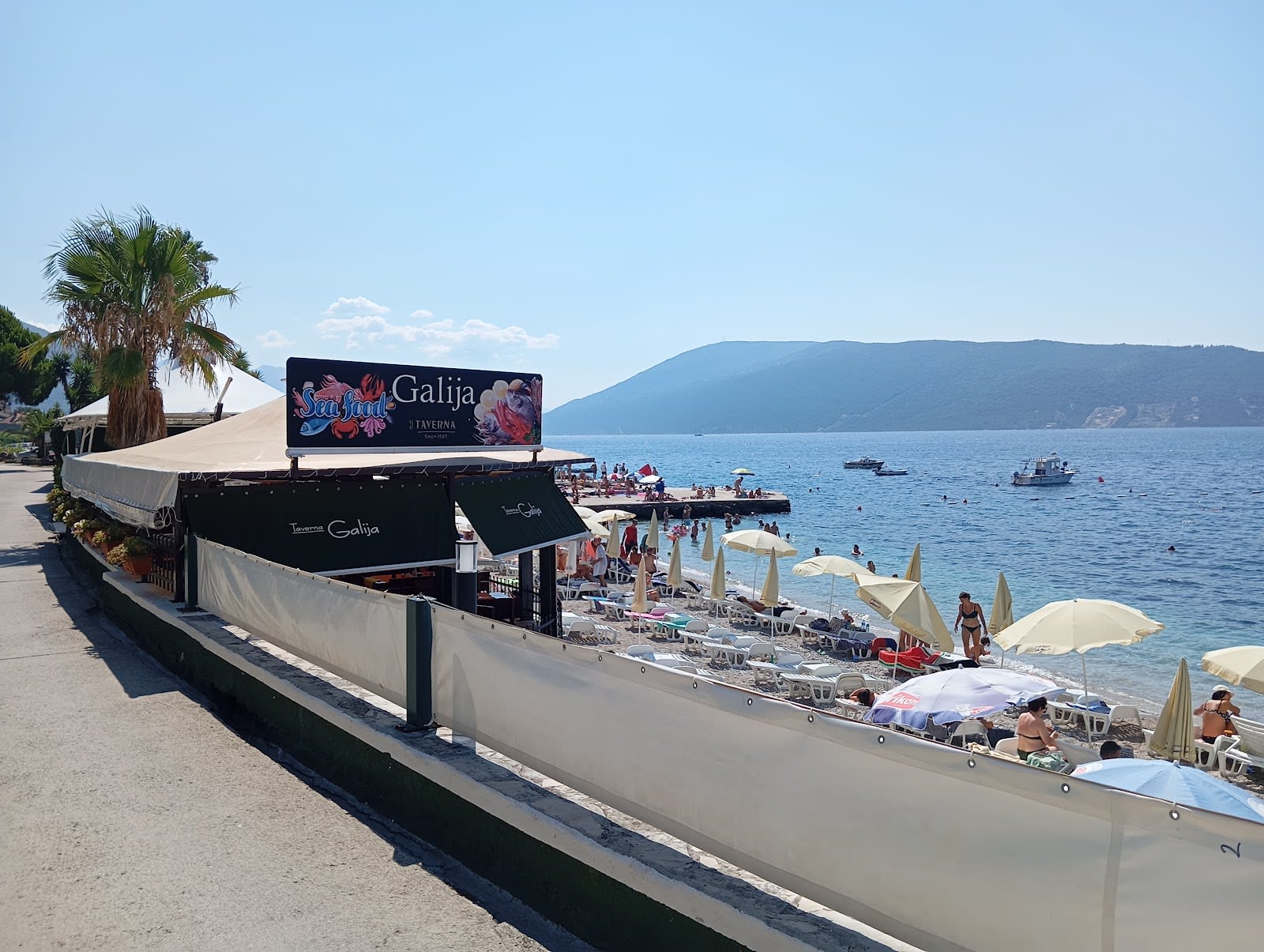 Savina Beach photo 7