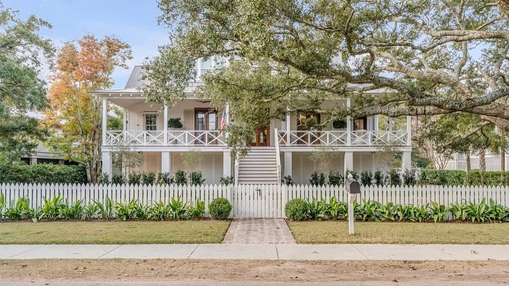 Sea view and family friendly home photo 7