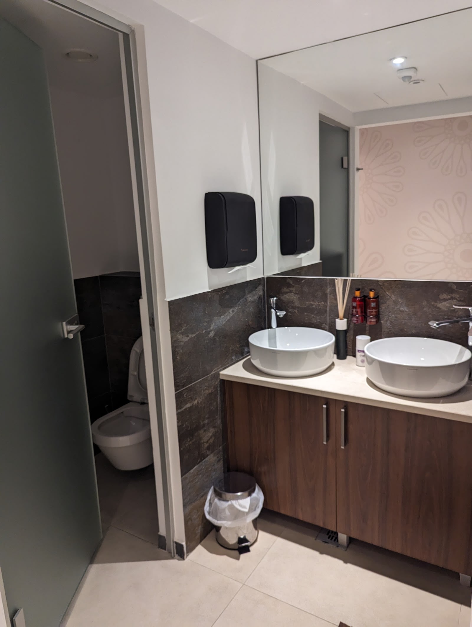 Shanti Wellness & Spa photo 6