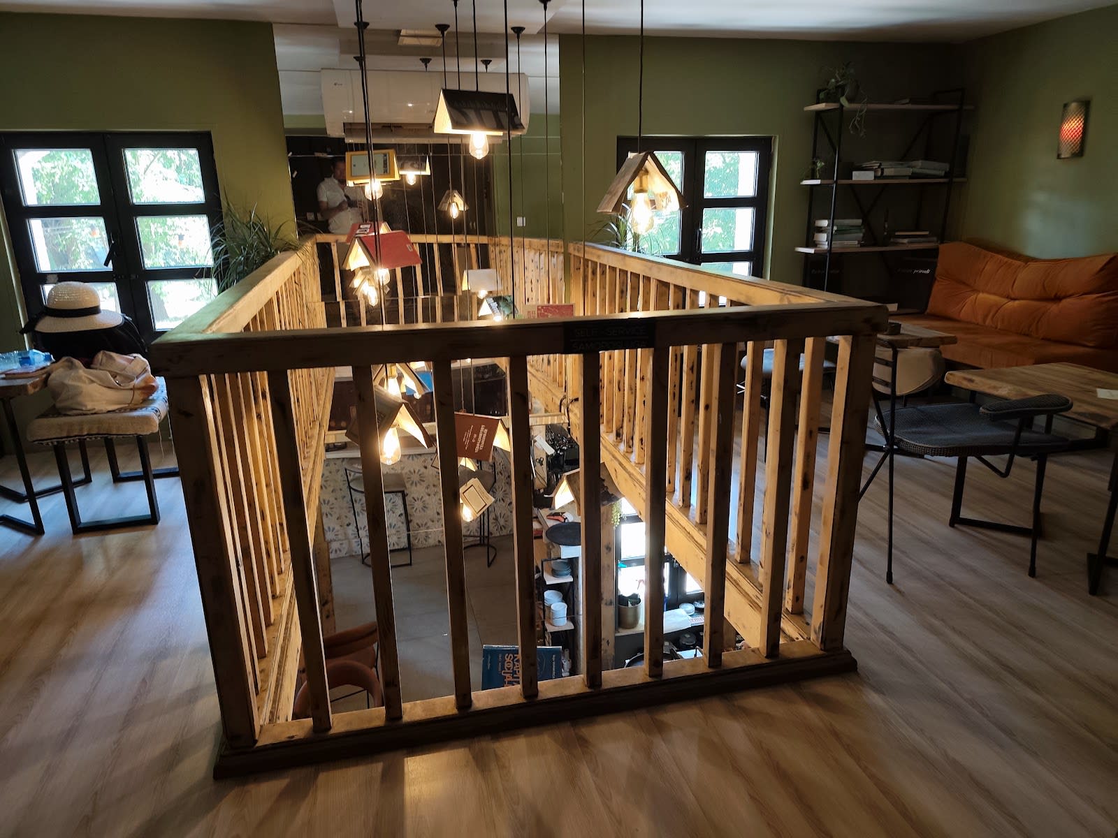 Itaka Library Bar photo 9