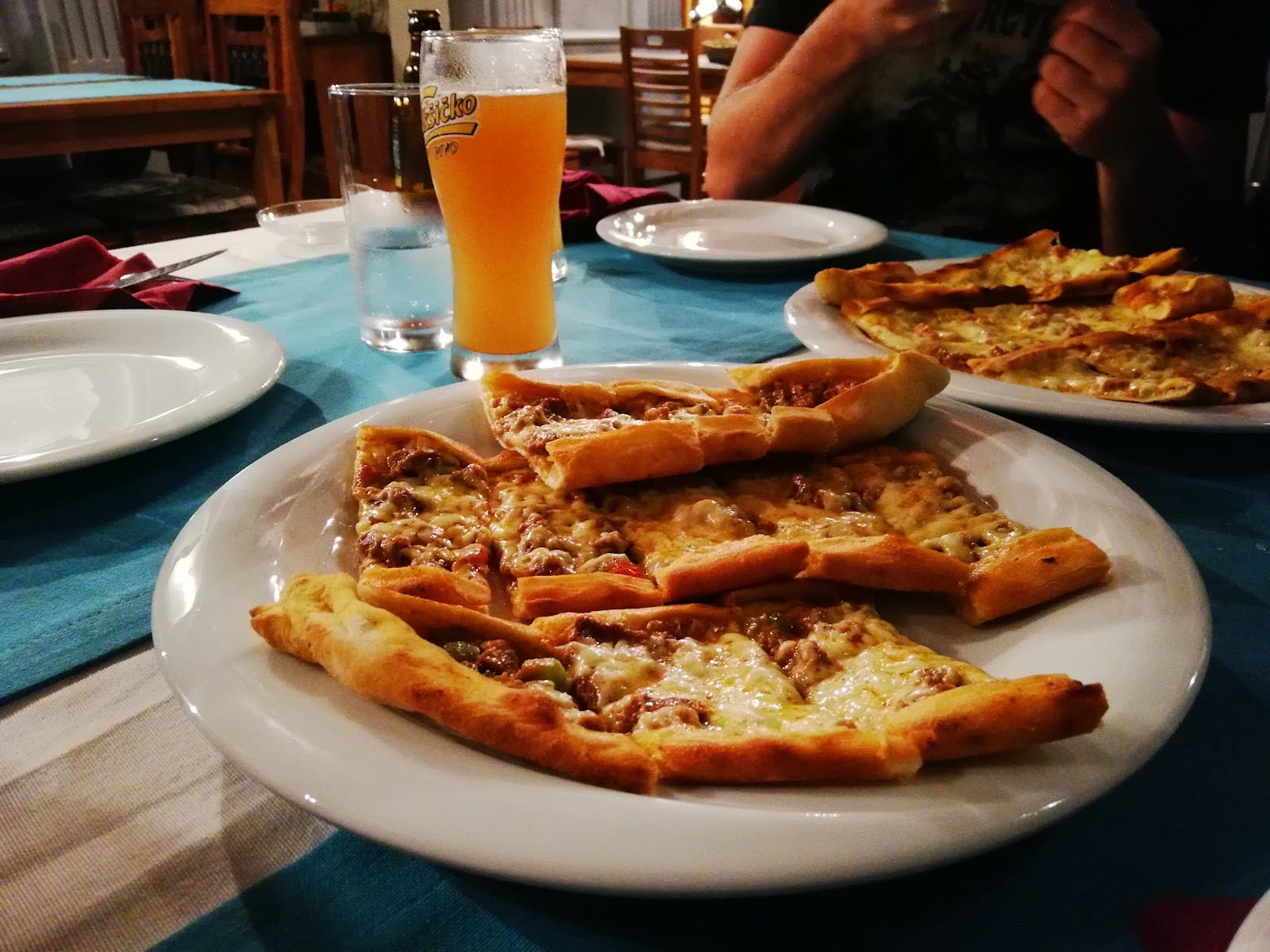 Tiha Noć Restaurant photo 1
