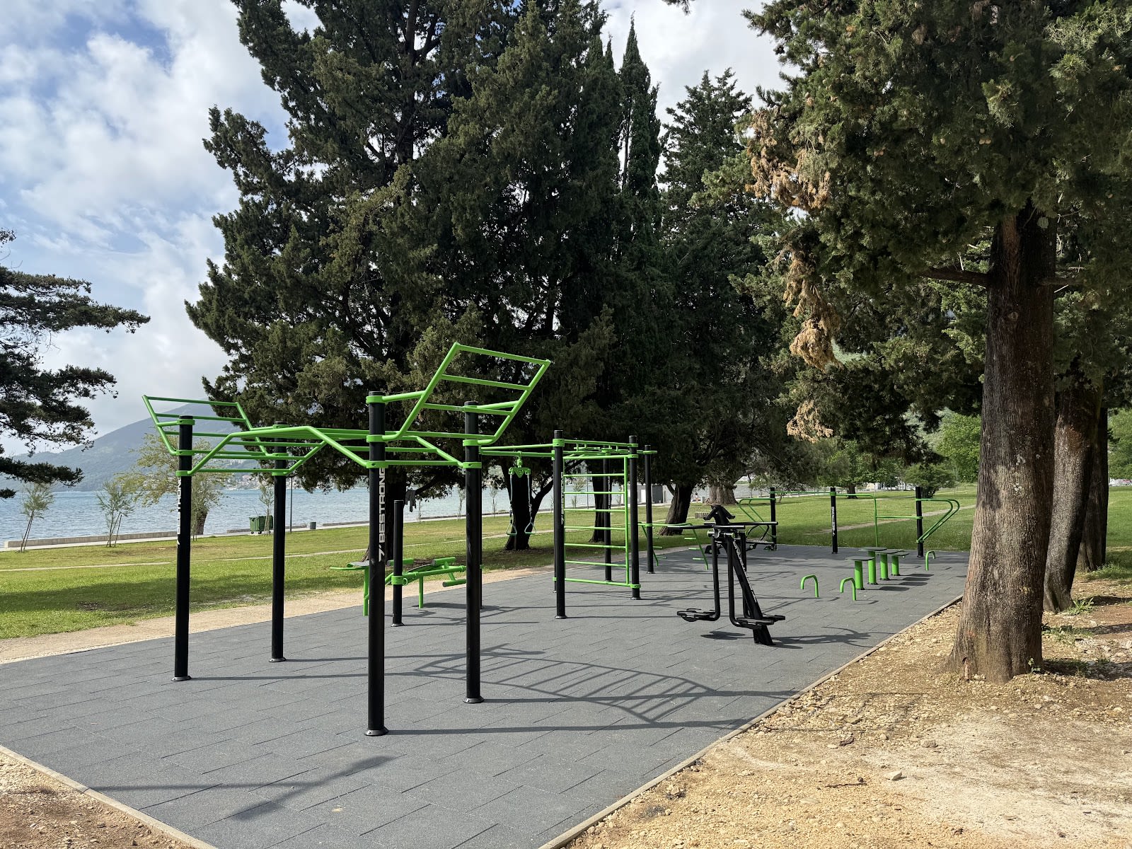 Calisthenics Park photo 8