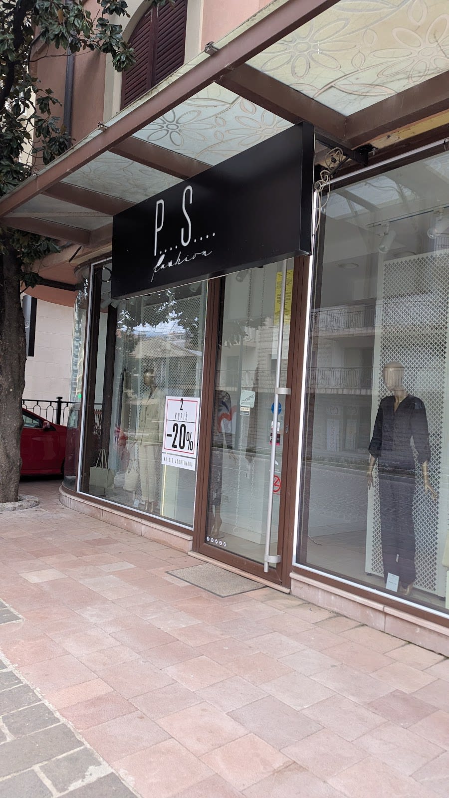 P.S. Fashion Budva photo 4