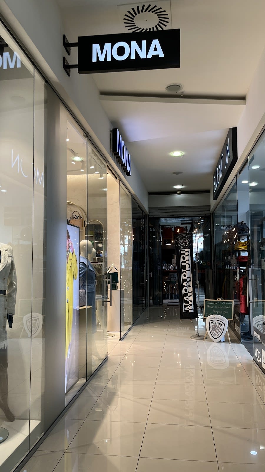 Mona Fashion Budva photo 9