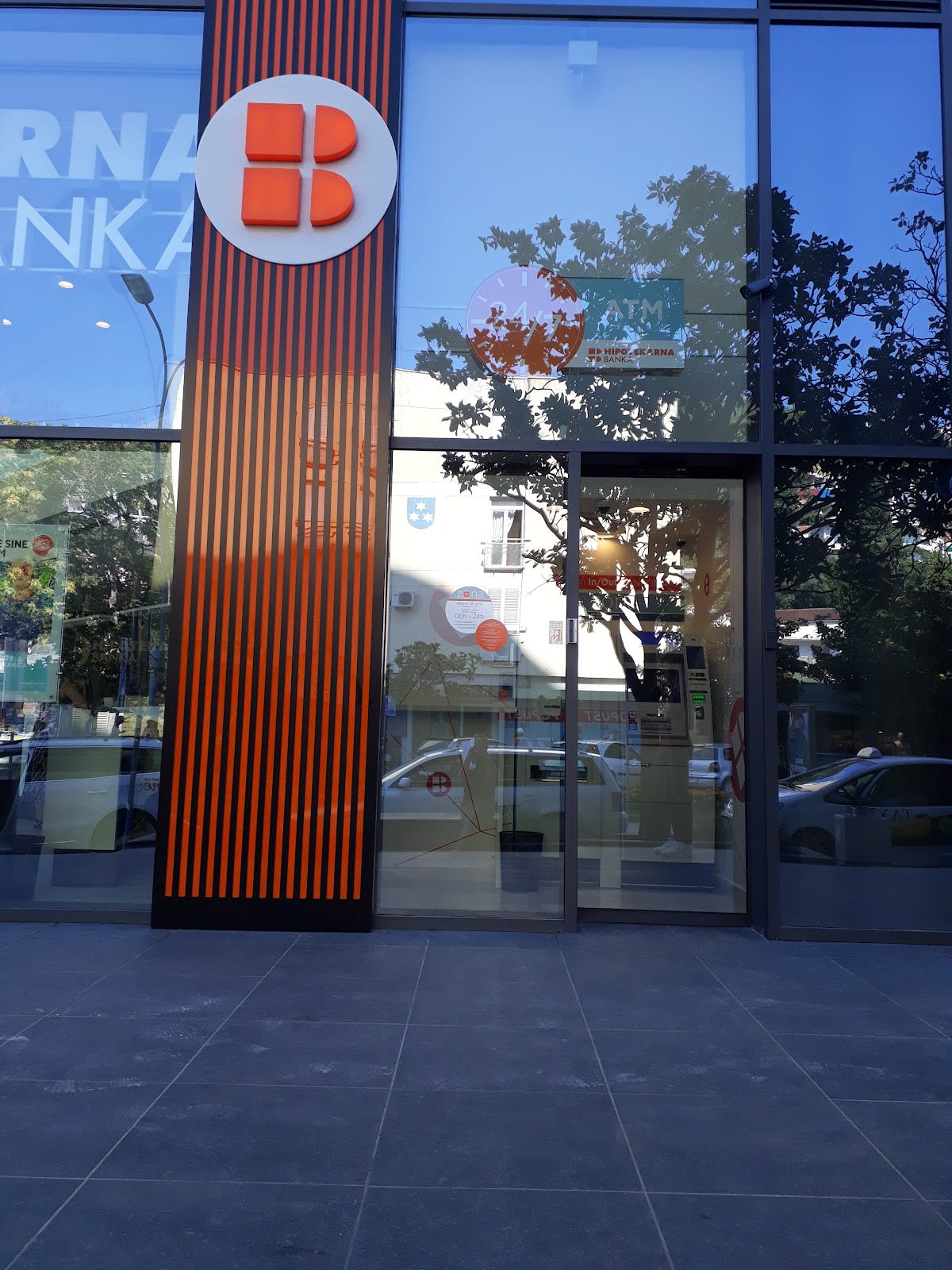 Hipotekarna Banka Budva photo 5