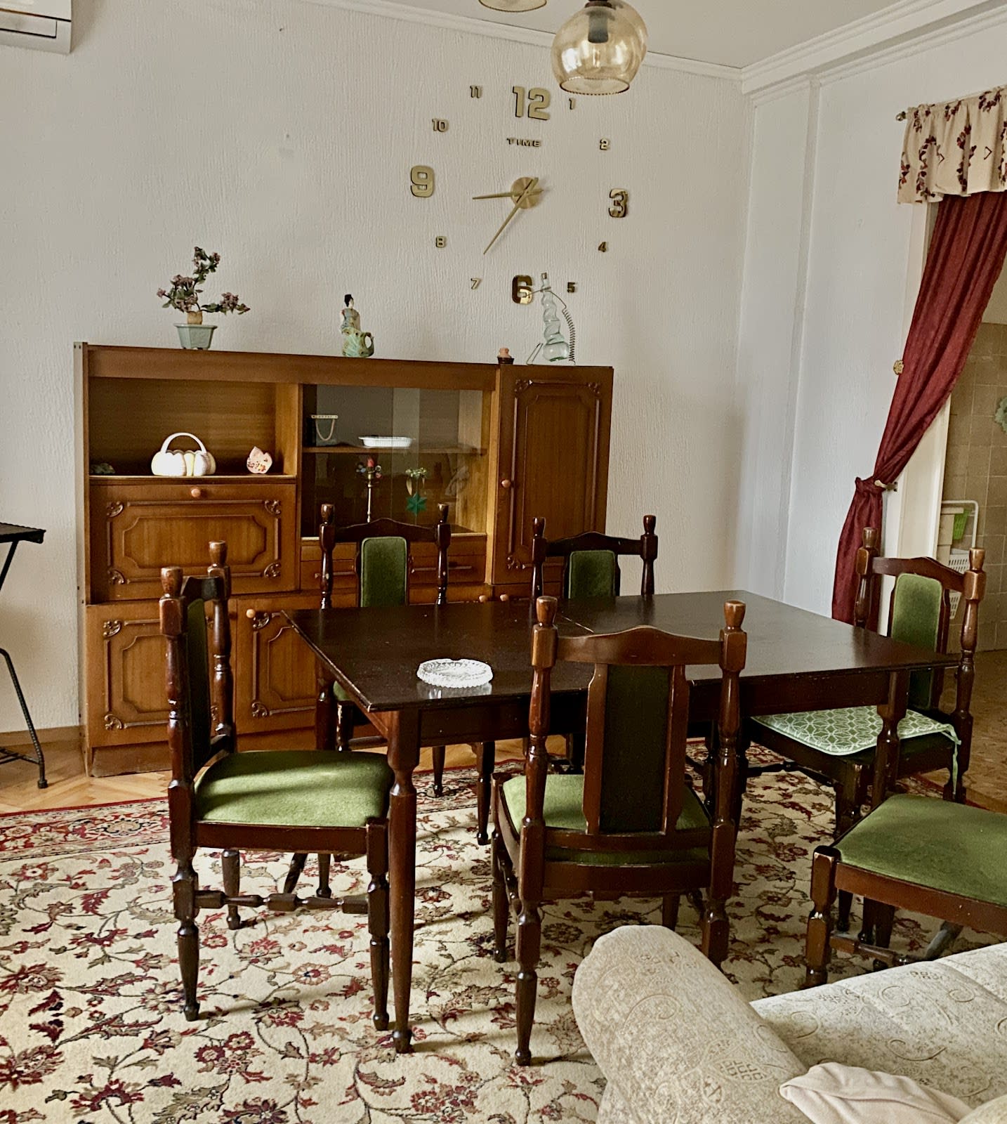 Small Hill Guesthouse photo 9