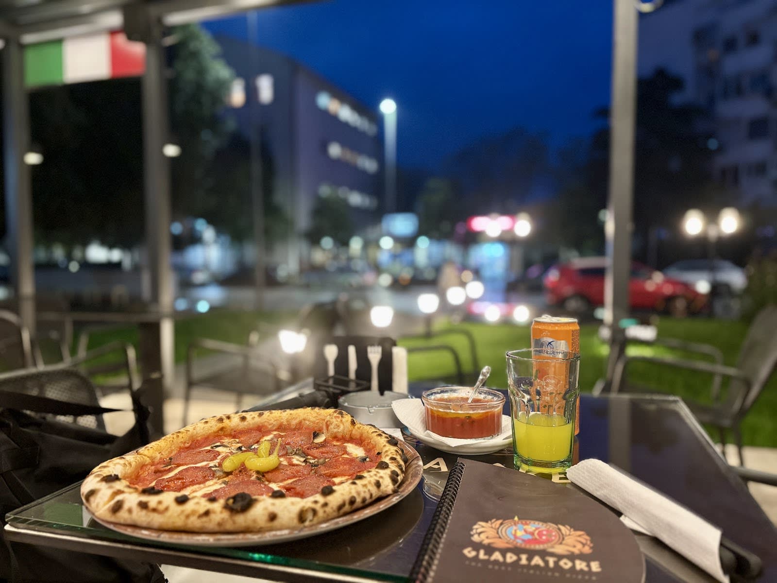Gladiatore Pizzeria photo 3
