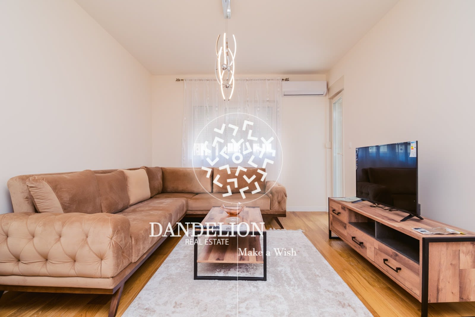Dandelion Real Estate photo 5