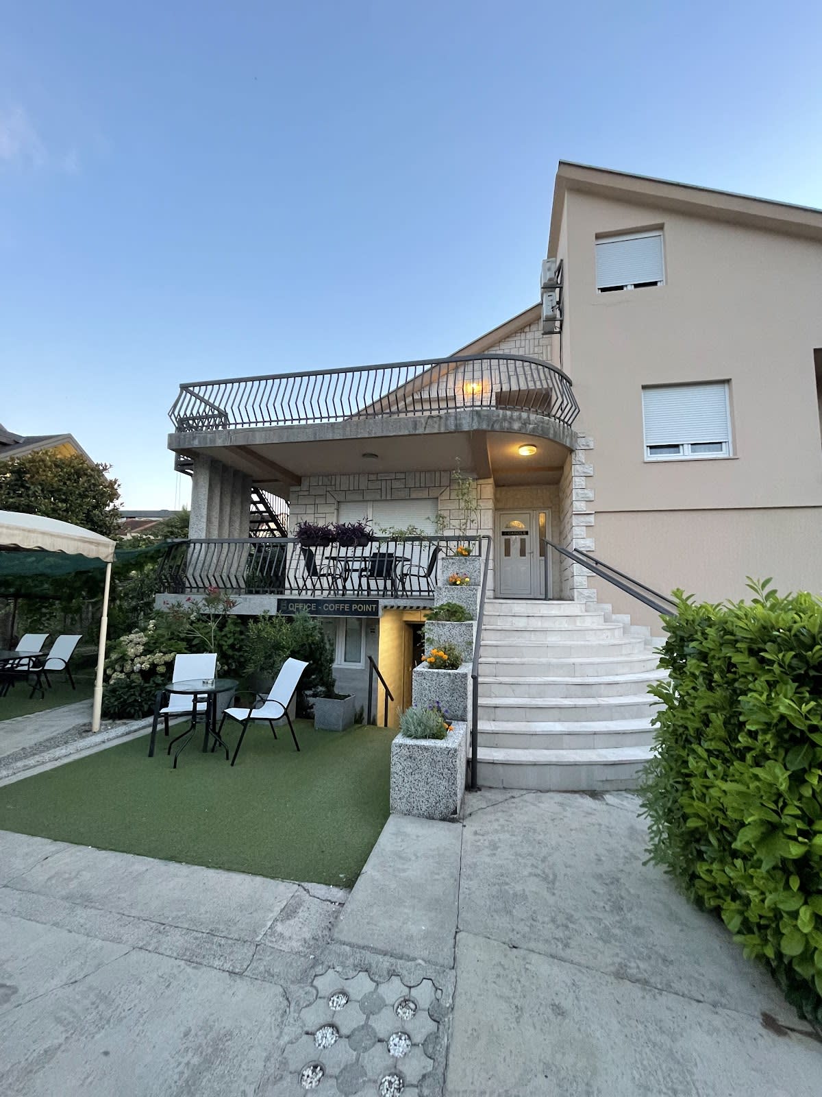 Castelomi Apartments photo 1