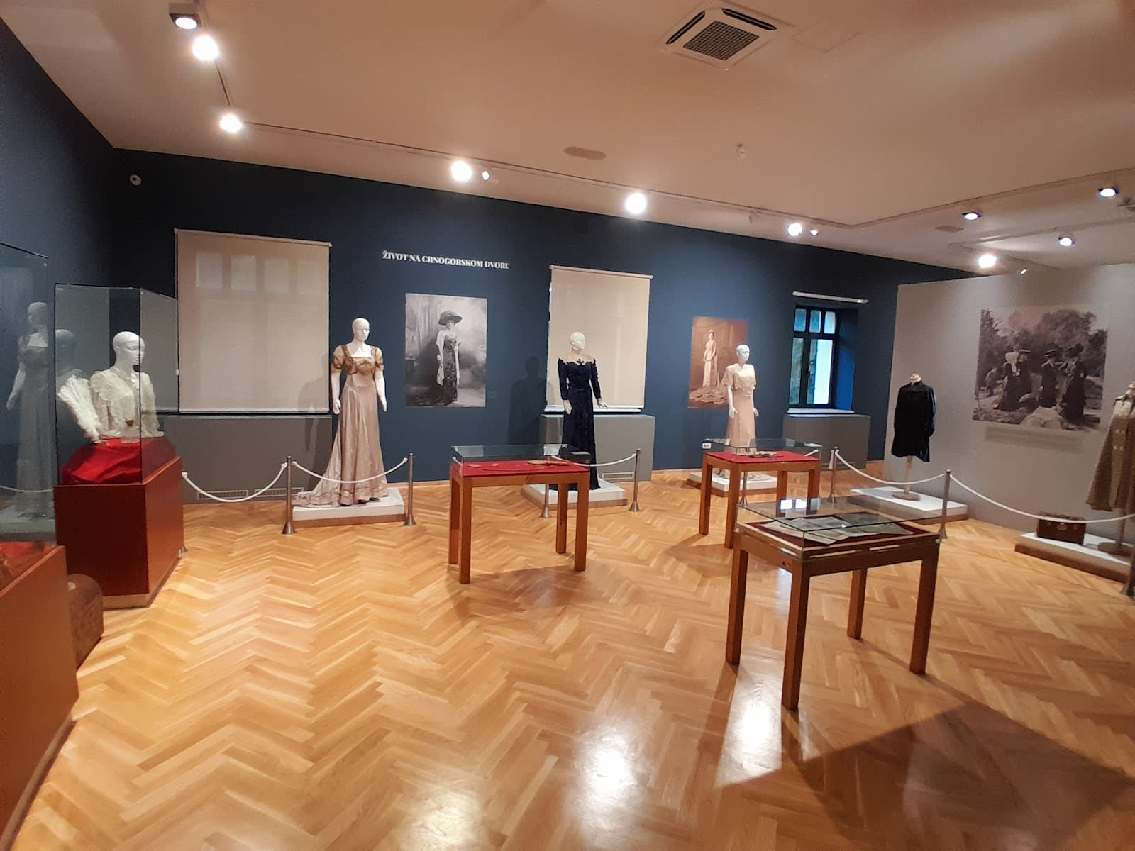 JU Muzeji I Galerije Podgorice photo 5