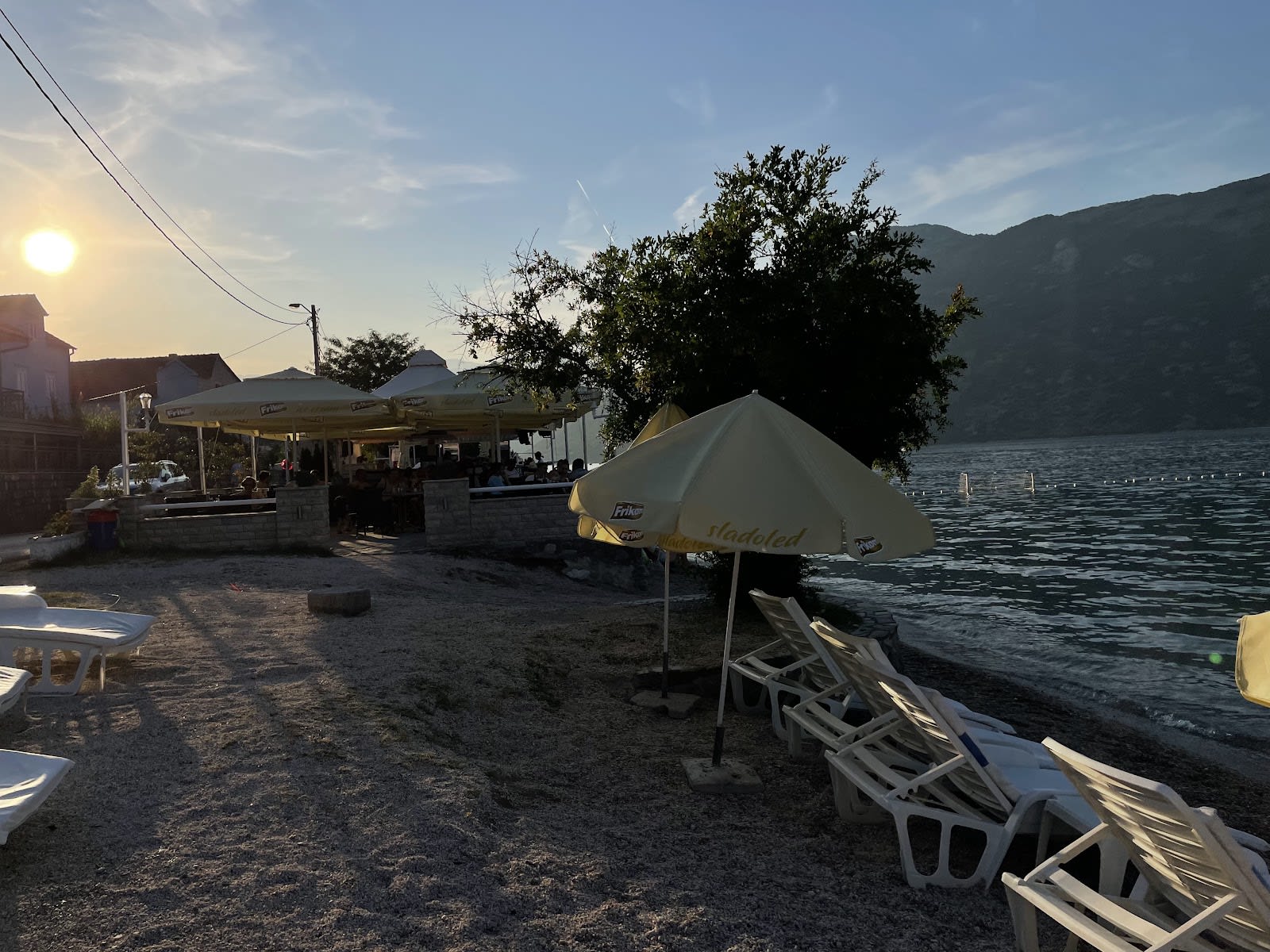 Oskar Beach Bar photo 7