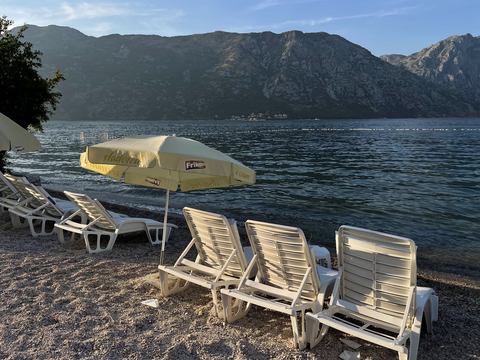 Oskar Beach Bar photo 9