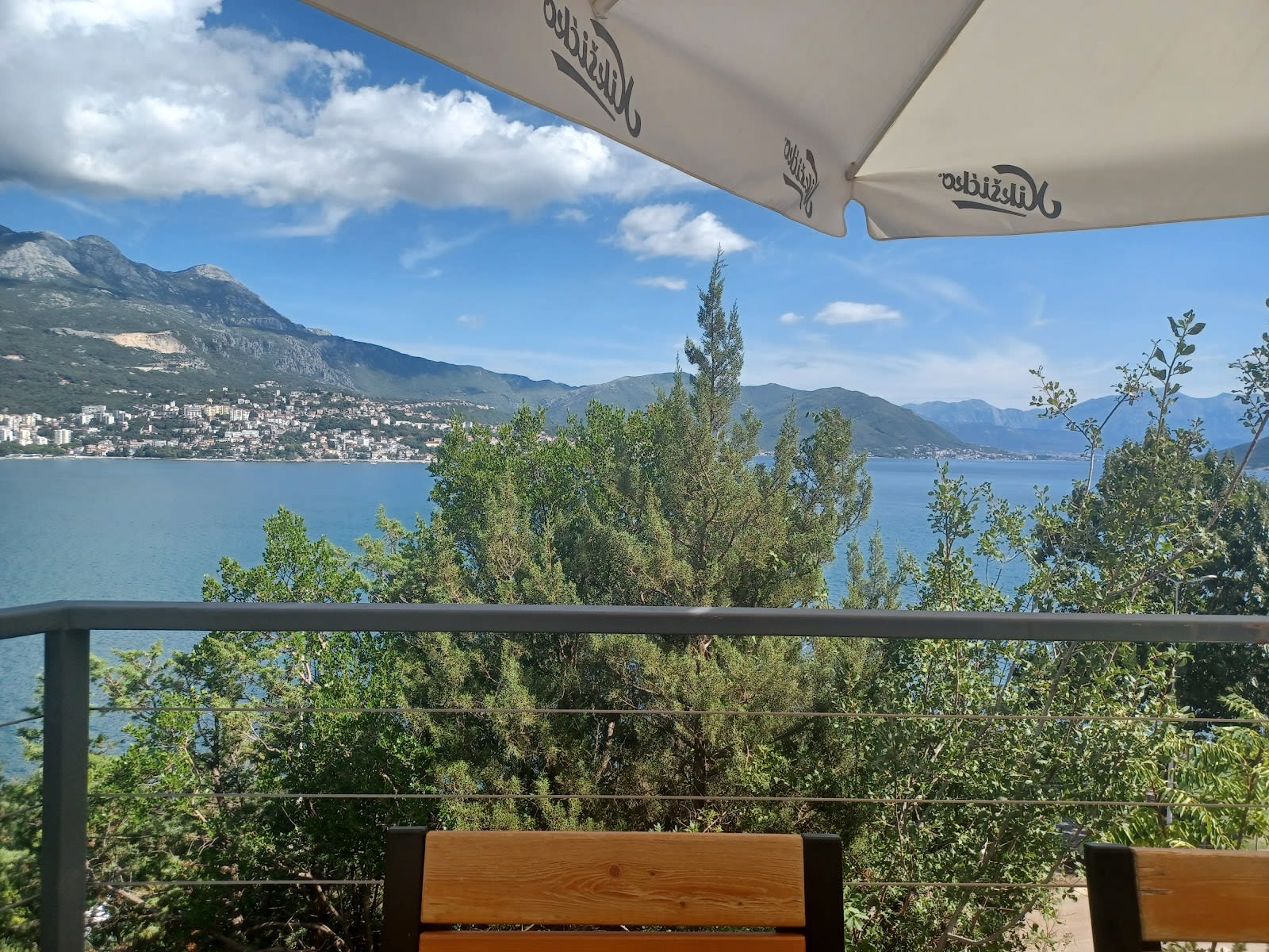 Holiday Lounge Bar - Herceg Novi photo 2