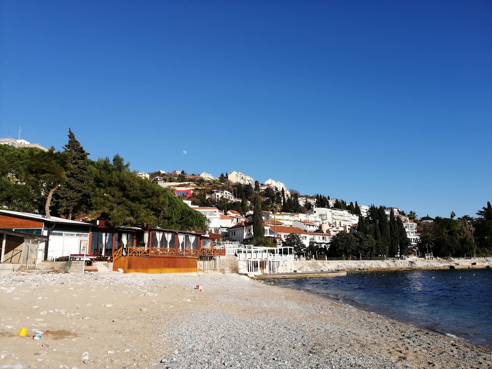People's photo 6