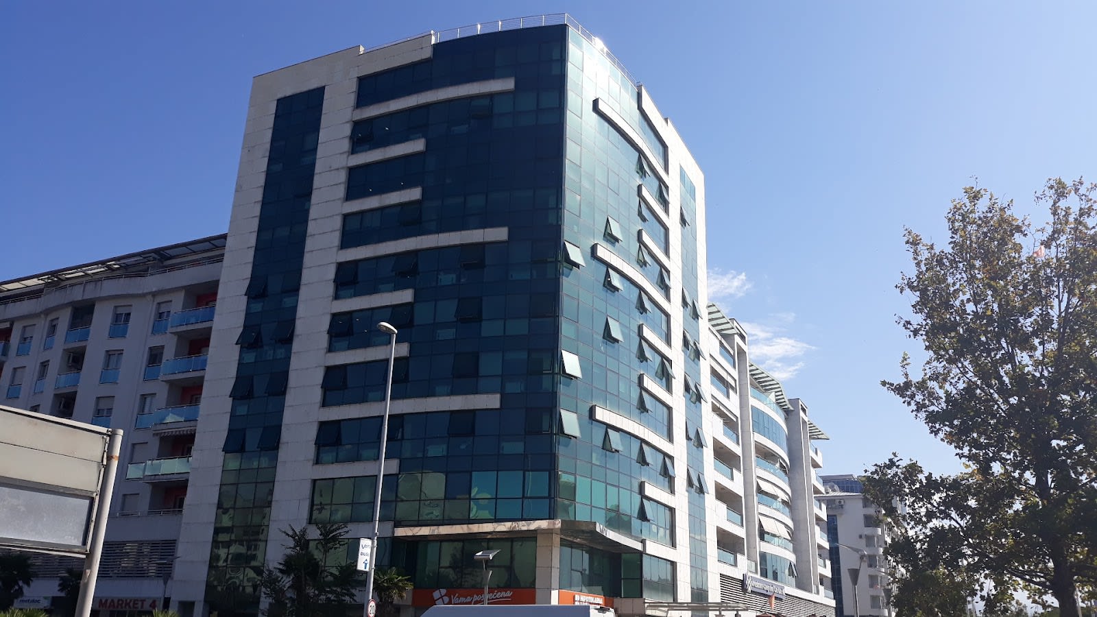 Hipotekarna Banka - Podgorica - Preko Morače photo 3
