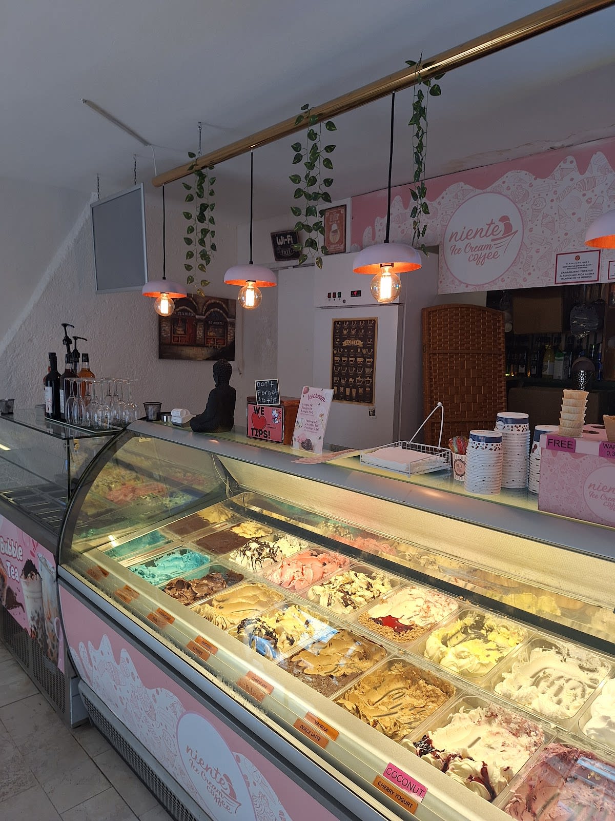 Niente Cafe Ice Cream photo 6