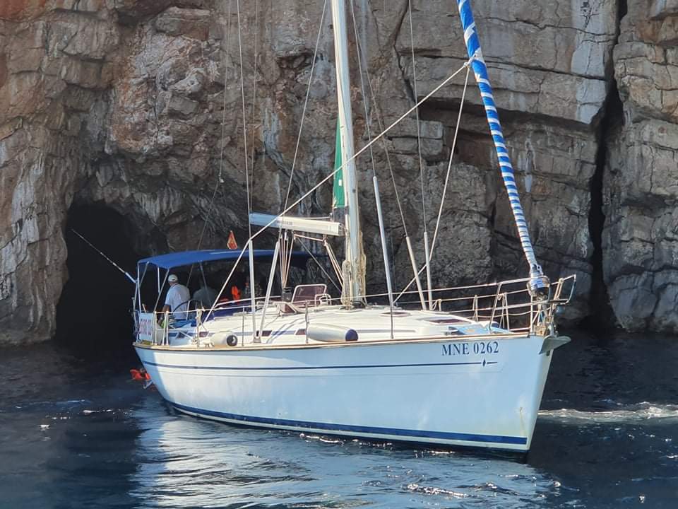 Parus-M Yacht Charter photo 1