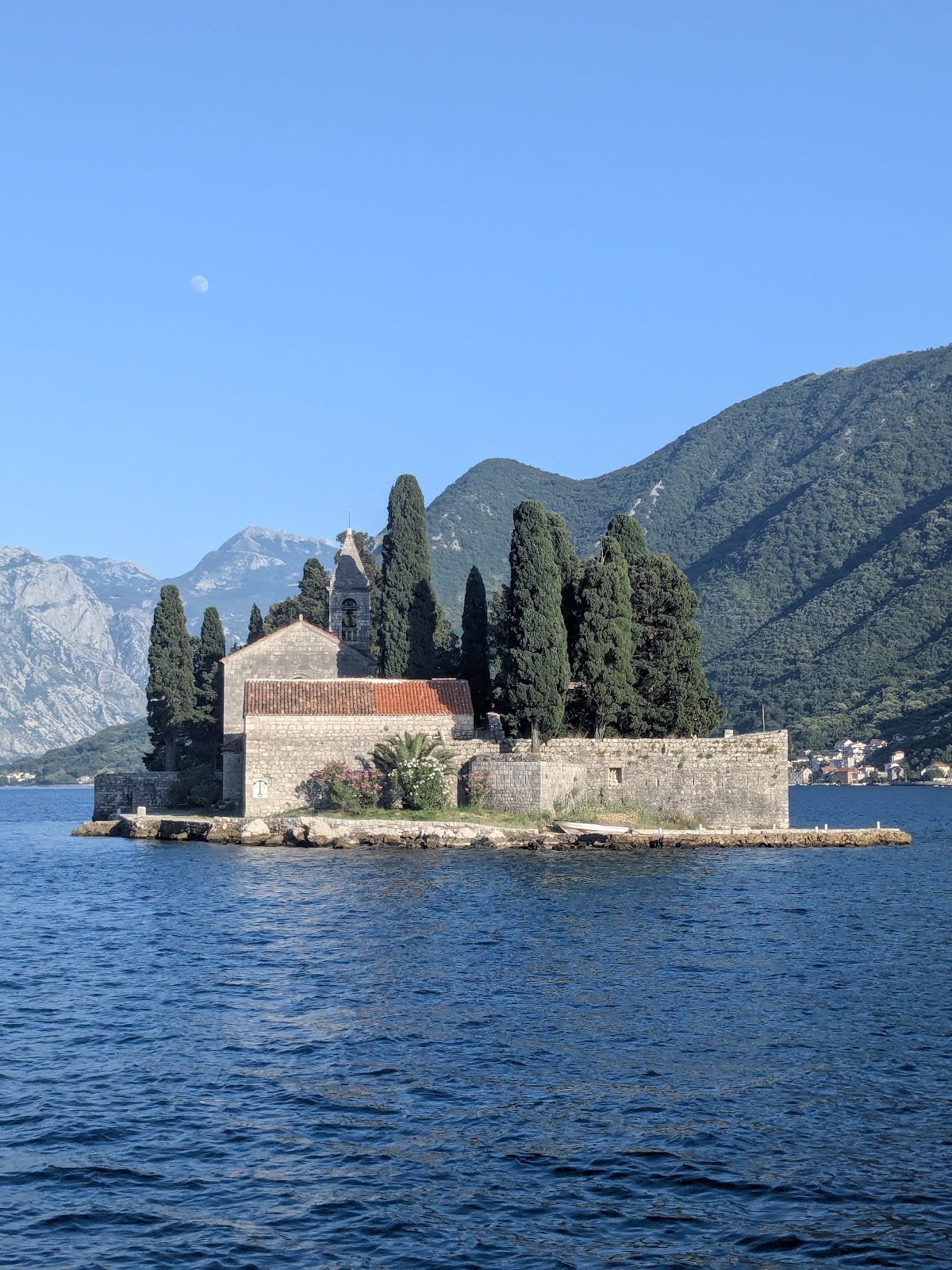 Parus-M Yacht Charter photo 6