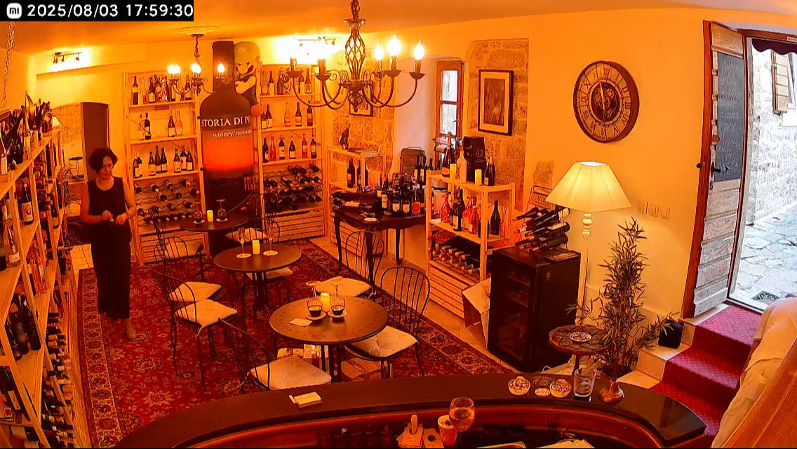 Bacchus Wine Cellar photo 3