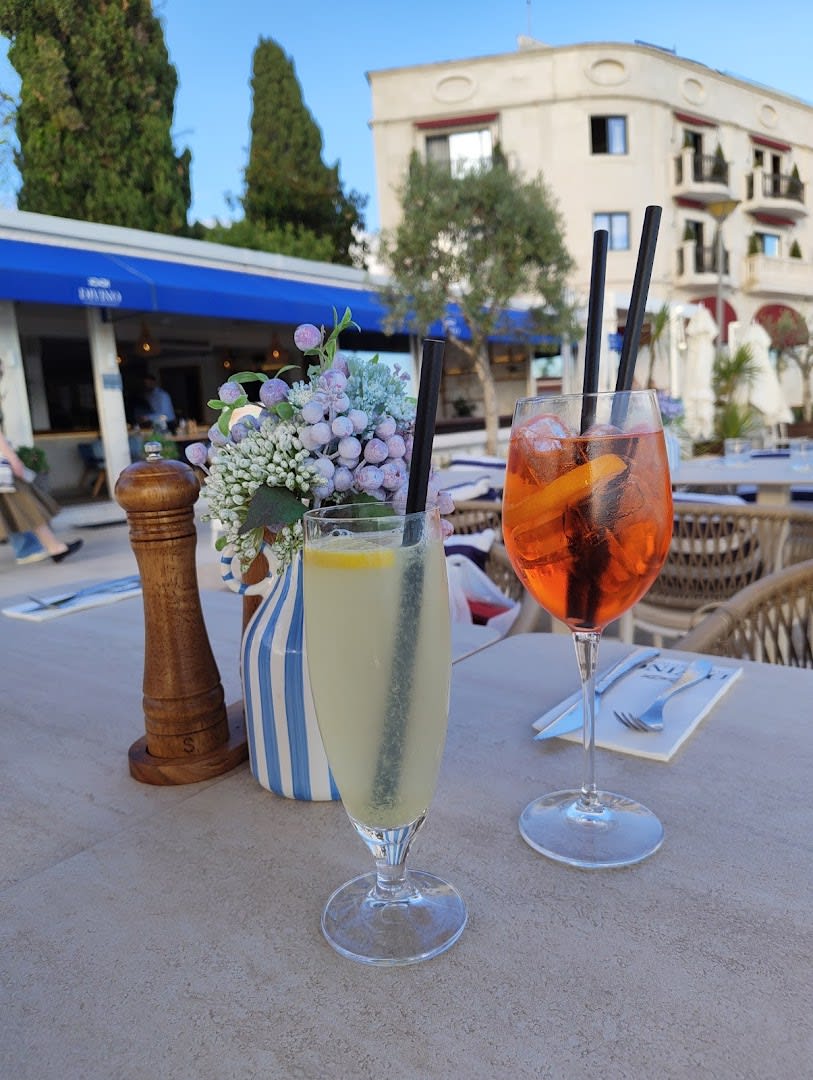 Divino Seafront Restaurant photo 3