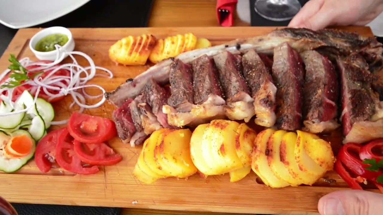 Steak & BBQ House Tanjga photo 1