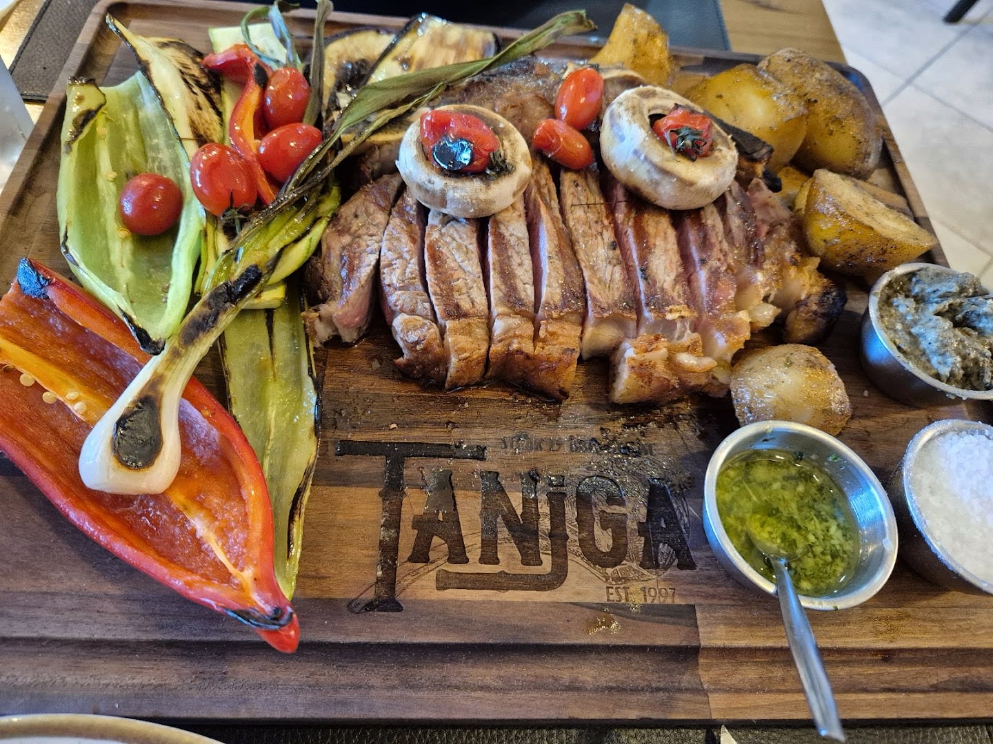 Steak & BBQ House Tanjga photo 4