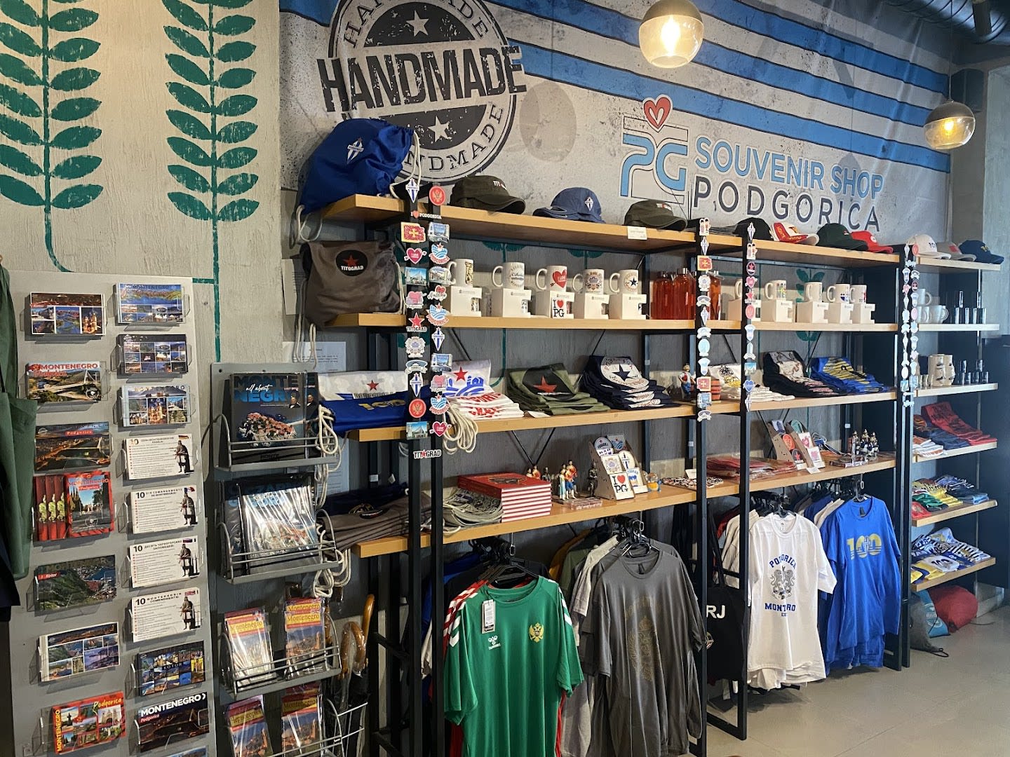 PG District Souvenir photo 1