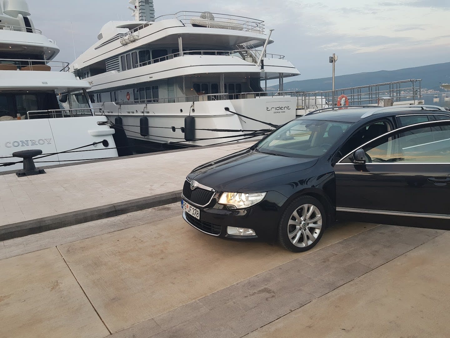 Taxi From Podgorica Airport photo 1
