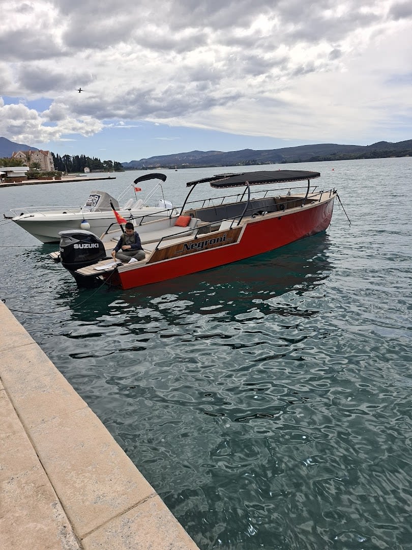 Speedboat Antonija photo 4