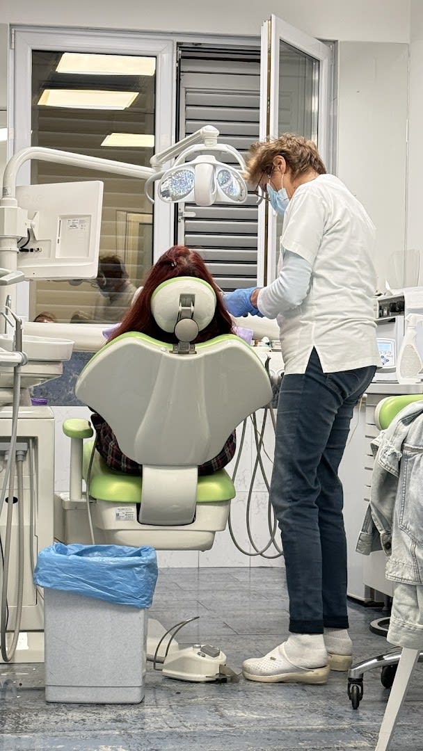 Belldent Dental Clinic photo 2