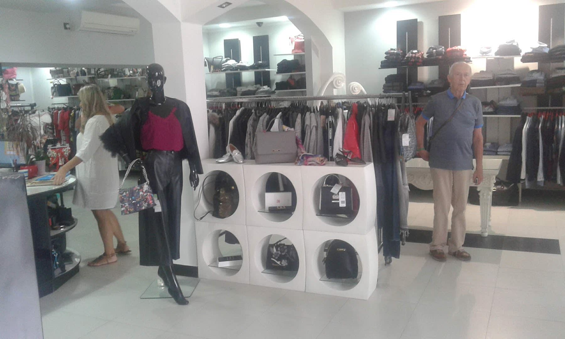 Ultima Moda photo 1