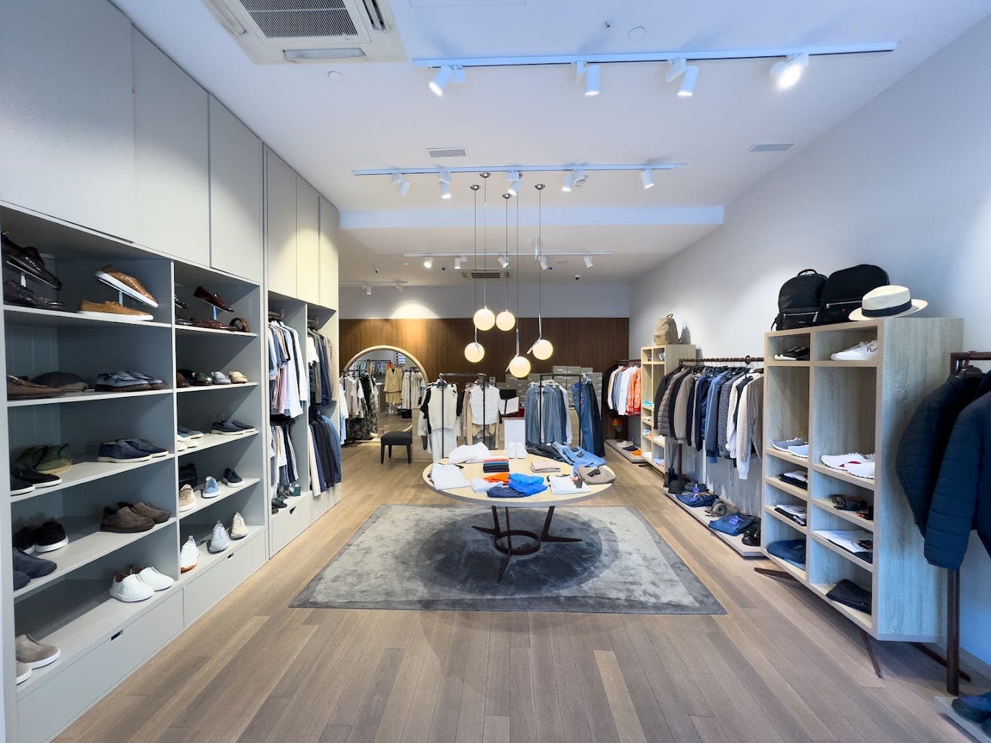 Tenero Fashion photo 1