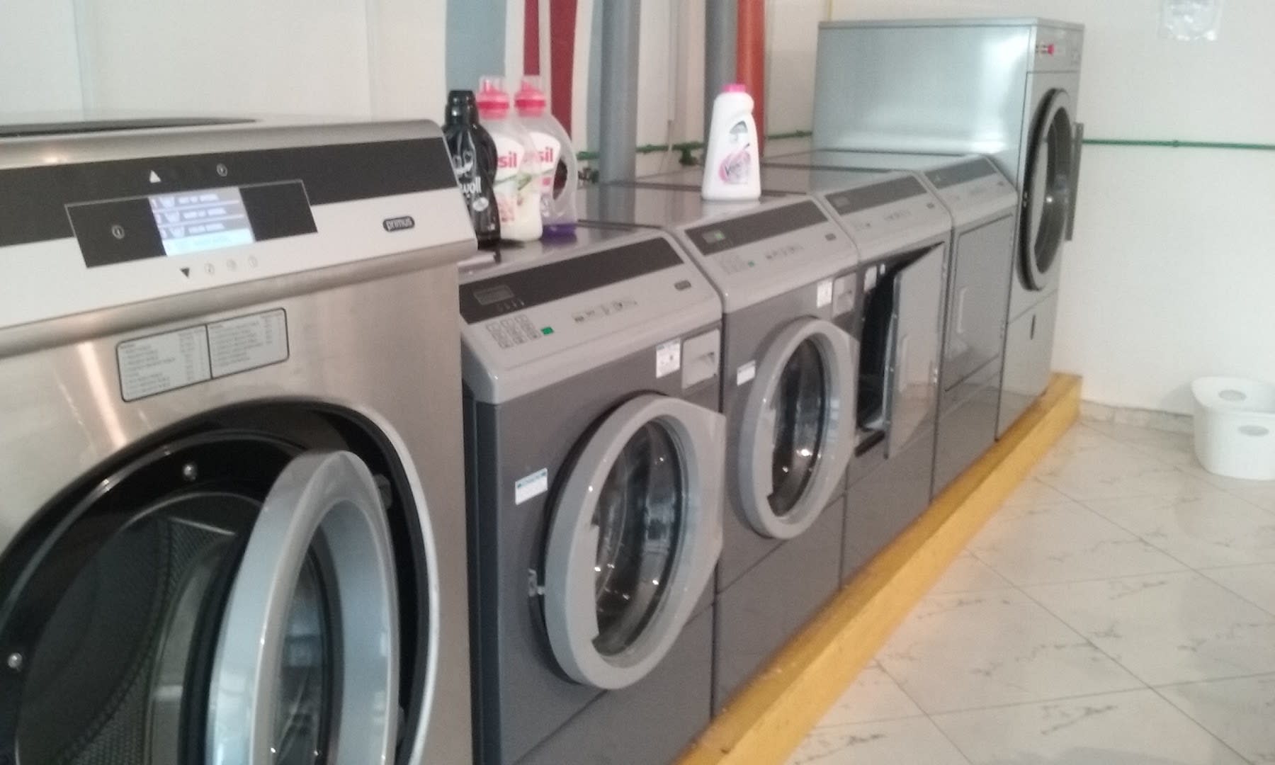 Prima Laundry photo 5