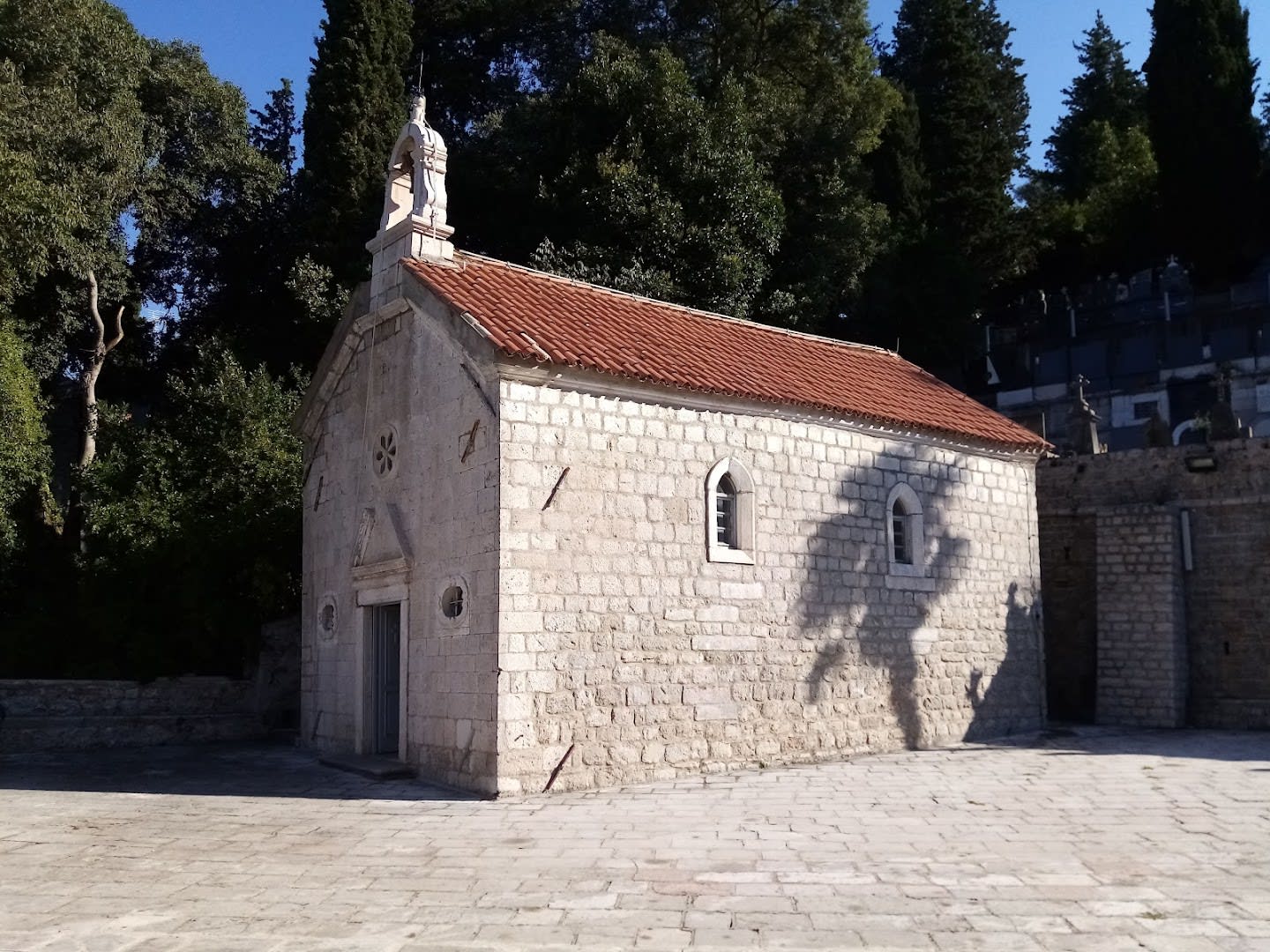 Holy Saviour Church photo 3