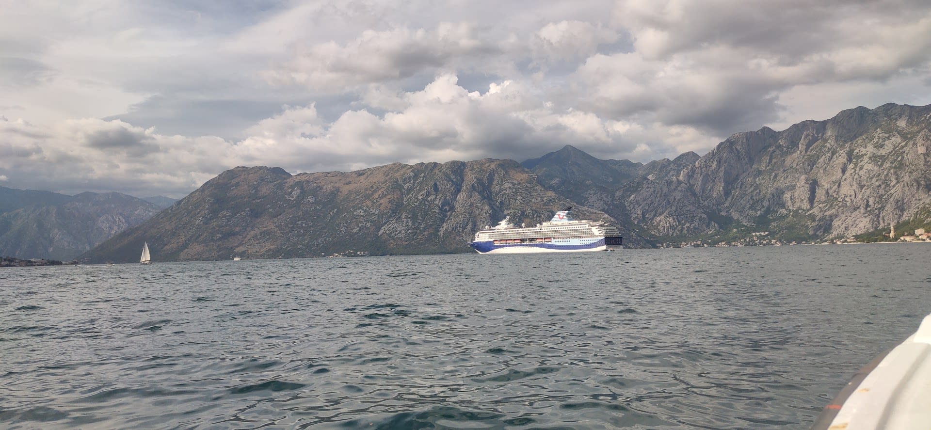 Pizza Kotor photo 6