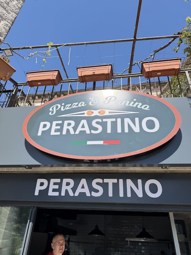 Perastino photo 3