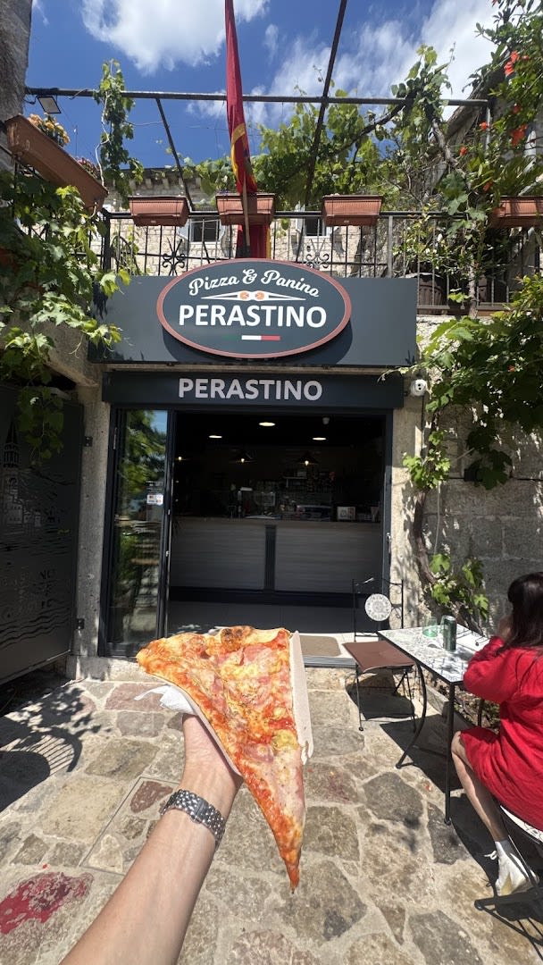 Perastino photo 5