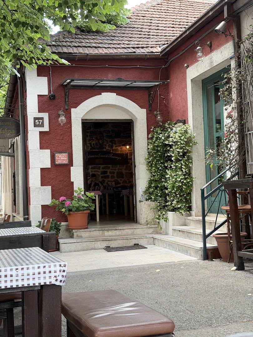 Pizzeria Calabria photo 5