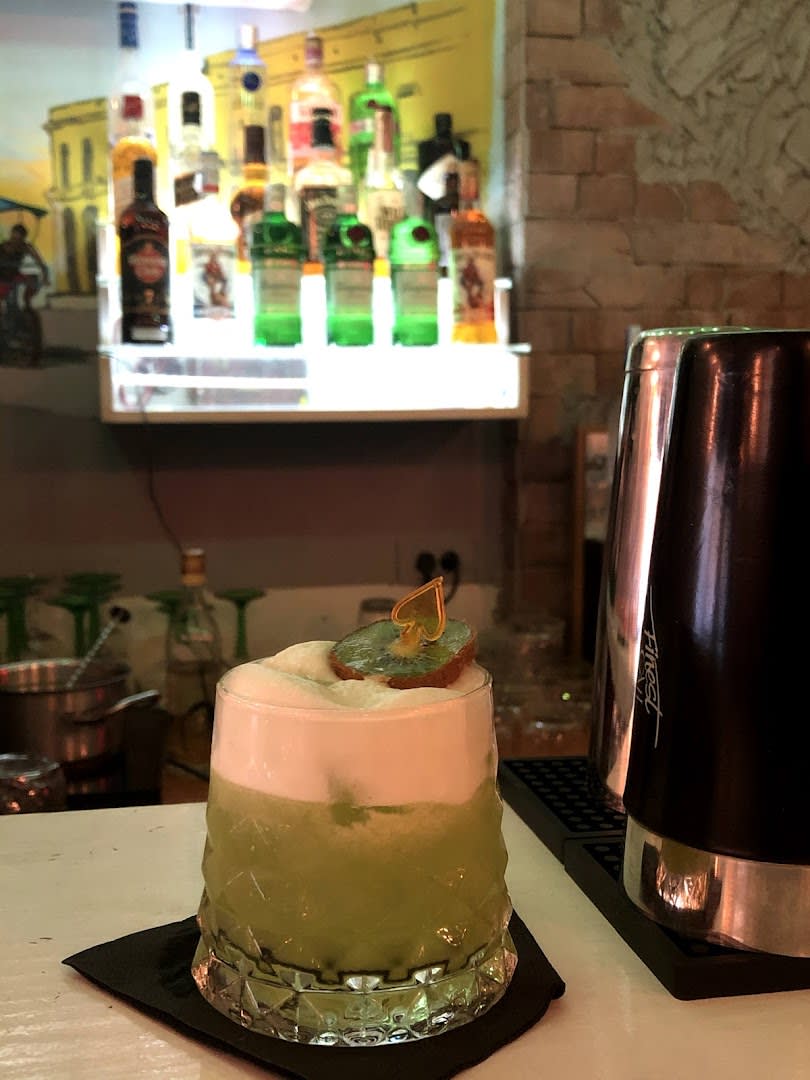 Libre Cocktail Bar photo 9