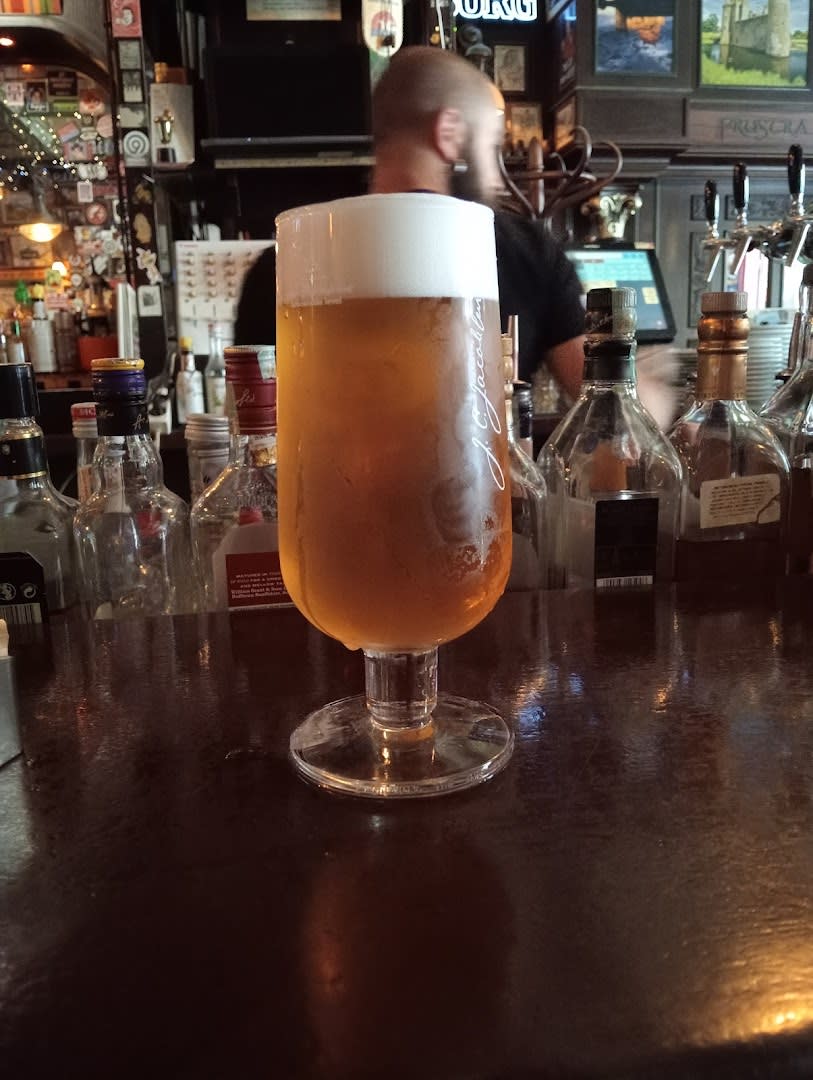 Scottish Pub McCloud photo 6